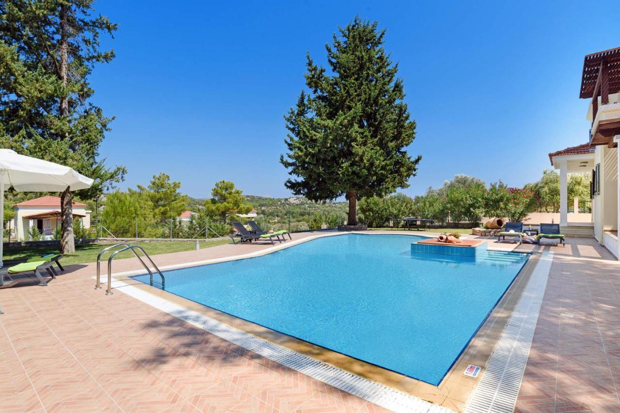 Seven Springs Villa