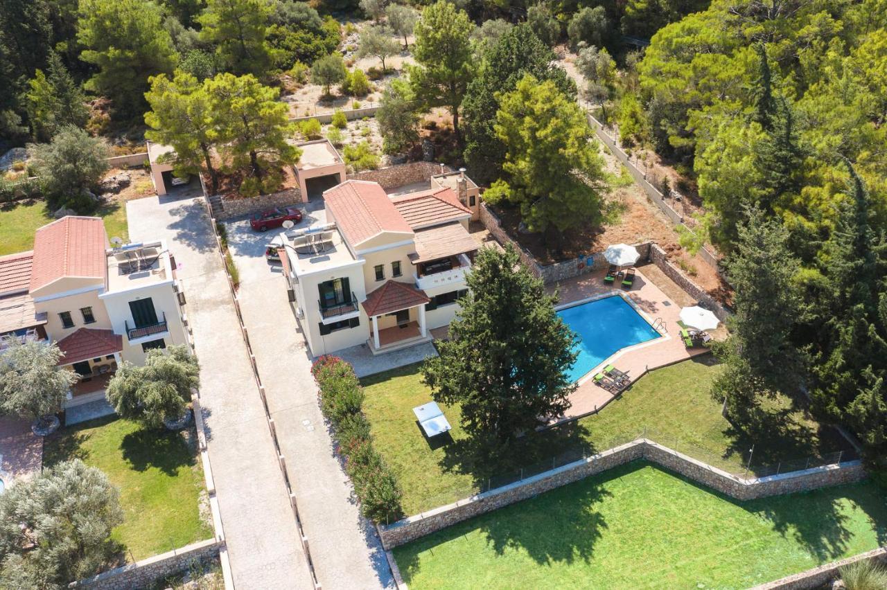 Seven Springs Villa *