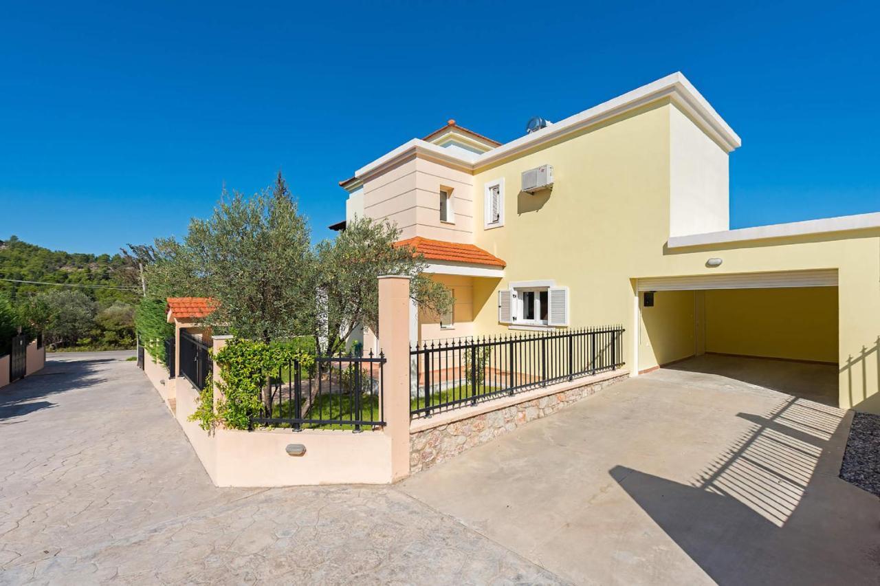 Seven Springs Villa *